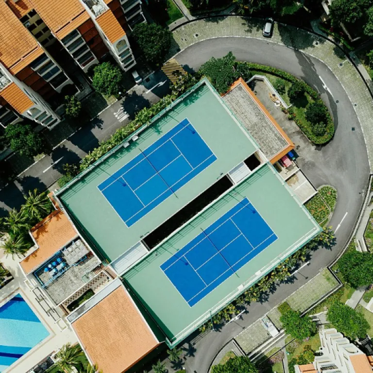 Choosing the Right Apparel for Men's Pickleball